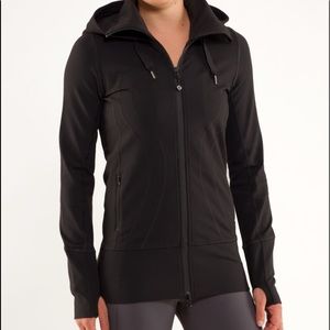 Lululemon women’s jacket
